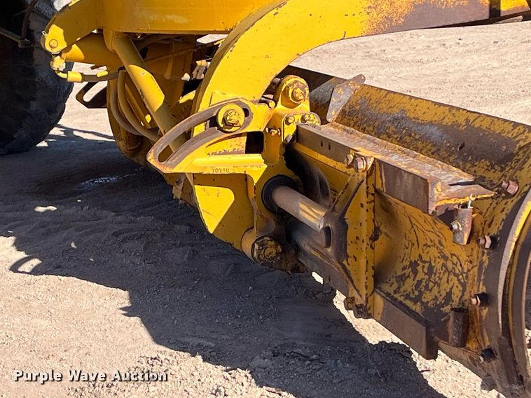 image for item EI0573 1973 Caterpillar  motor grader