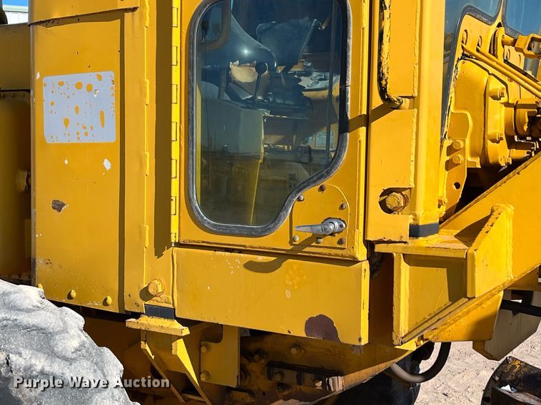 image for item EI0573 1973 Caterpillar  motor grader