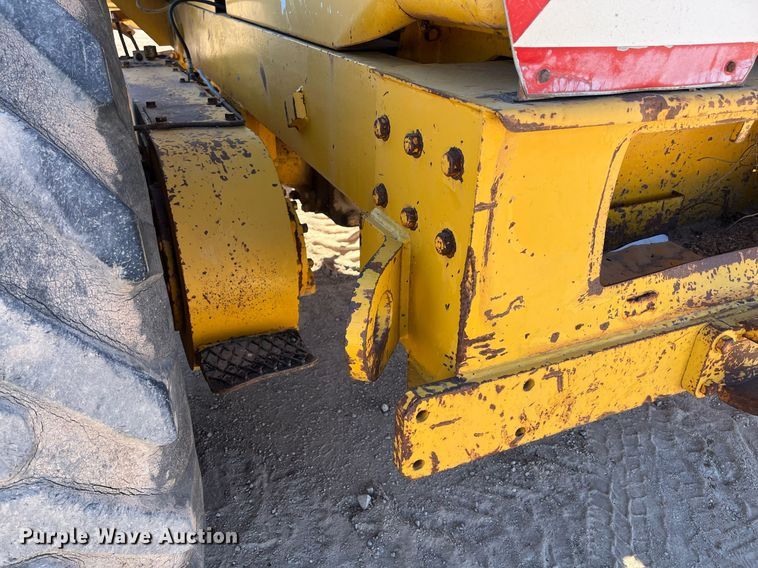 image for item EI0573 1973 Caterpillar  motor grader