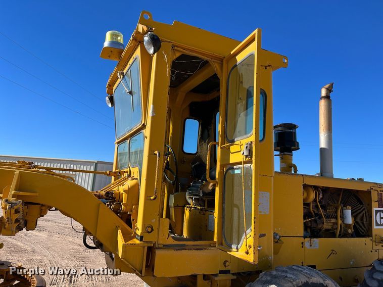 image for item EI0573 1973 Caterpillar  motor grader