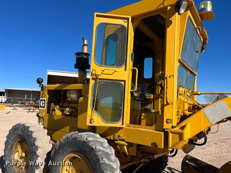 image for item EI0573 1973 Caterpillar  motor grader