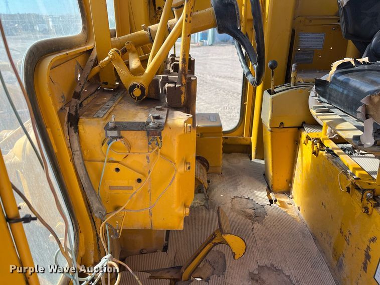 image for item EI0573 1973 Caterpillar  motor grader