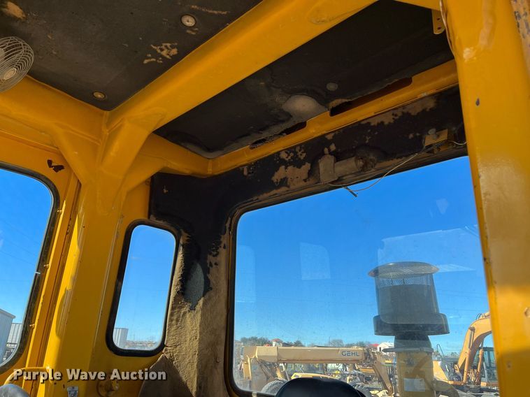 image for item EI0573 1973 Caterpillar  motor grader