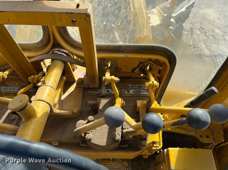 image for item EI0573 1973 Caterpillar  motor grader