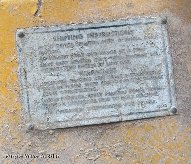 image for item EI0573 1973 Caterpillar  motor grader