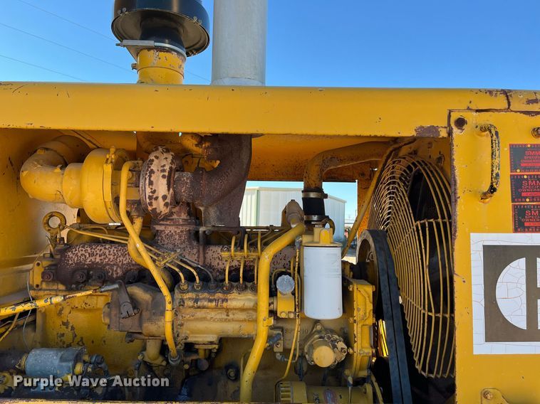 image for item EI0573 1973 Caterpillar  motor grader