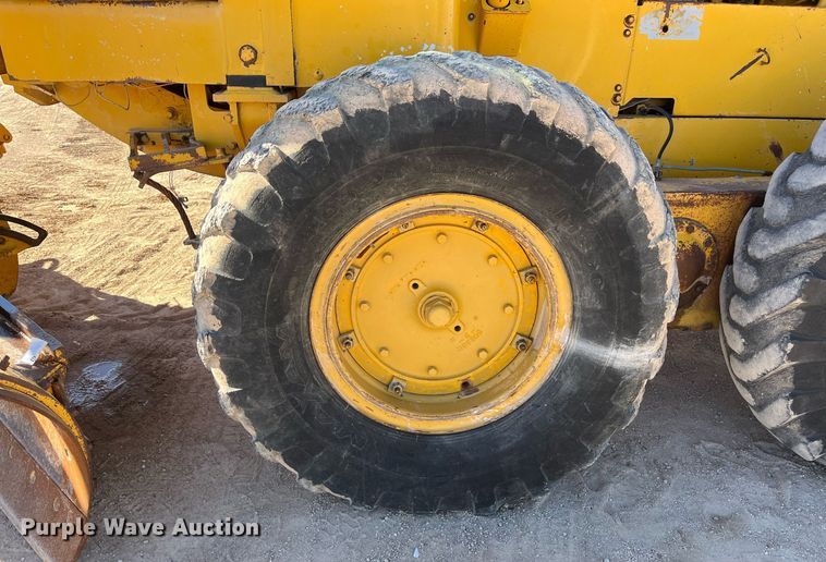 image for item EI0573 1973 Caterpillar  motor grader