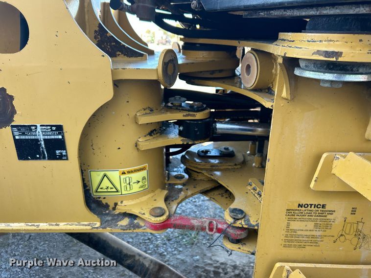 image for item KH9549 2005 Caterpillar 906  wheel loader