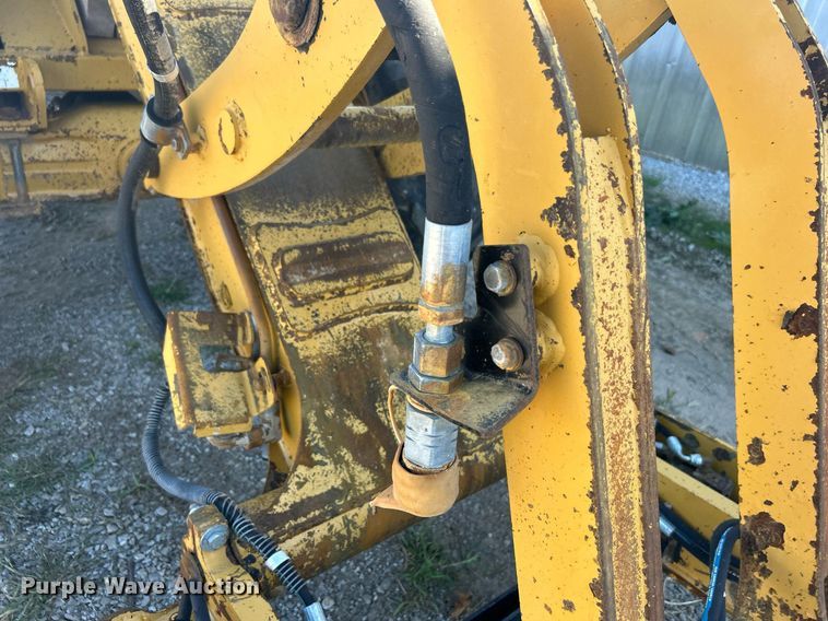 image for item KH9549 2005 Caterpillar 906  wheel loader