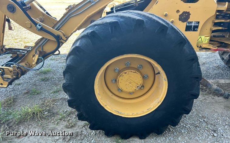 image for item KH9549 2005 Caterpillar 906  wheel loader