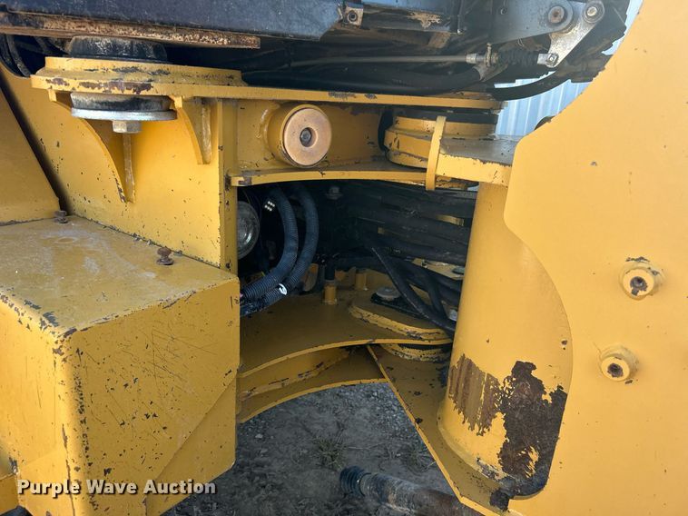 image for item KH9549 2005 Caterpillar 906  wheel loader