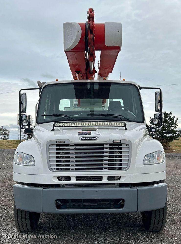 image for item KH9644 2012 Freightliner  M2 Business Class  bucket truck
