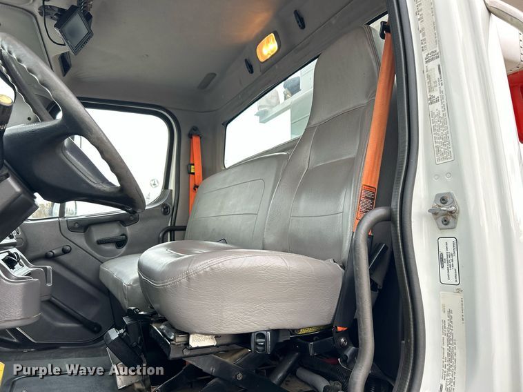 image for item KH9644 2012 Freightliner  M2 Business Class  bucket truck