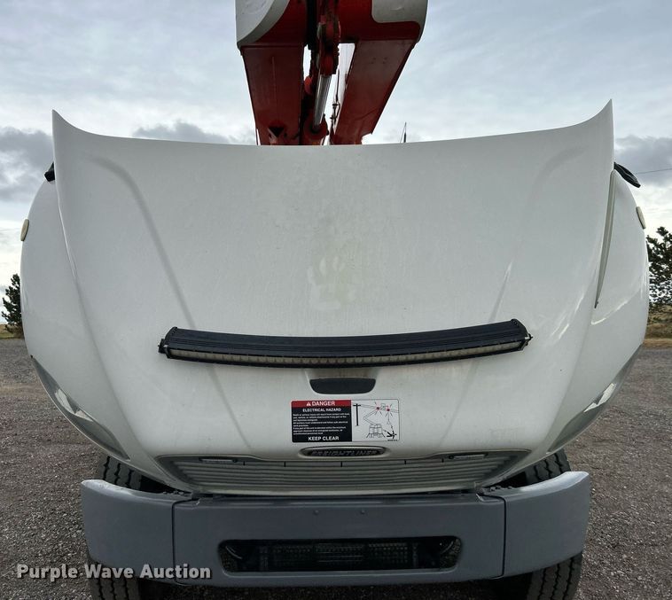 image for item KH9644 2012 Freightliner  M2 Business Class  bucket truck