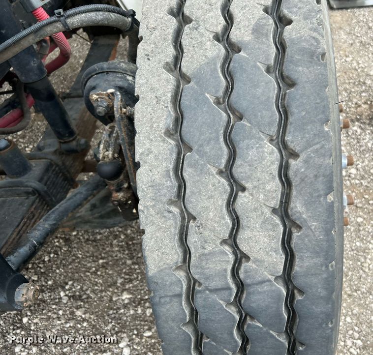 image for item KH9644 2012 Freightliner  M2 Business Class  bucket truck