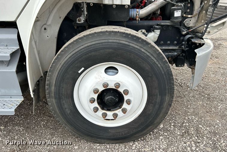 image for item KH9644 2012 Freightliner  M2 Business Class  bucket truck