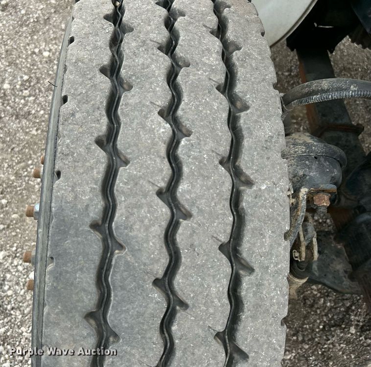 image for item KH9644 2012 Freightliner  M2 Business Class  bucket truck