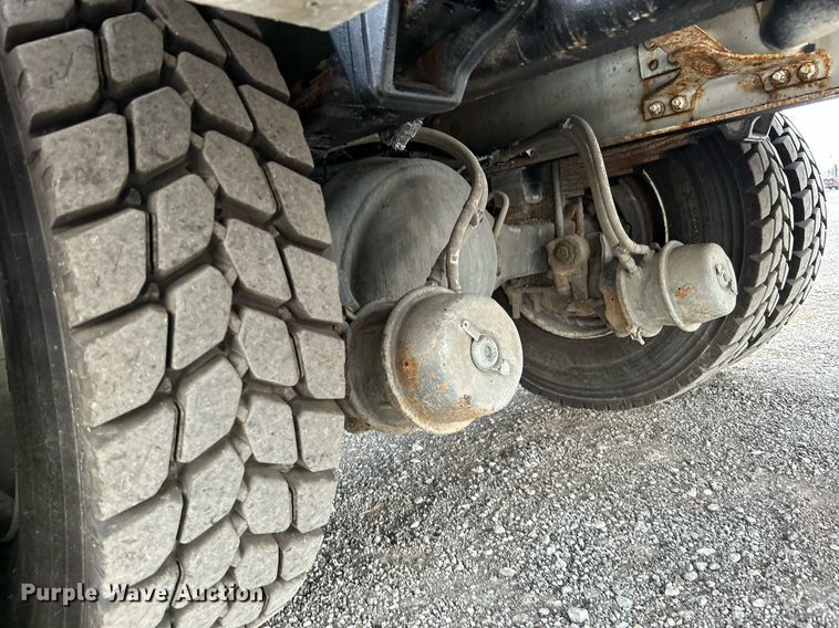 image for item KH9644 2012 Freightliner  M2 Business Class  bucket truck