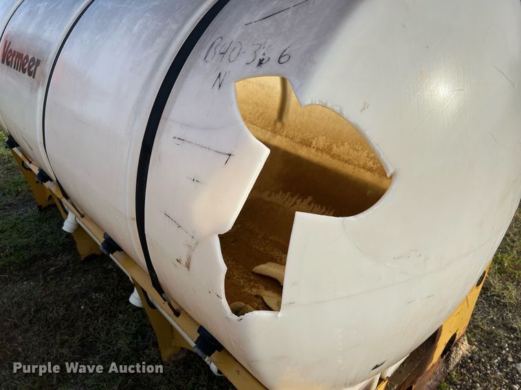 image for item KV9938 (3) Vermeer fluid mixing tanks