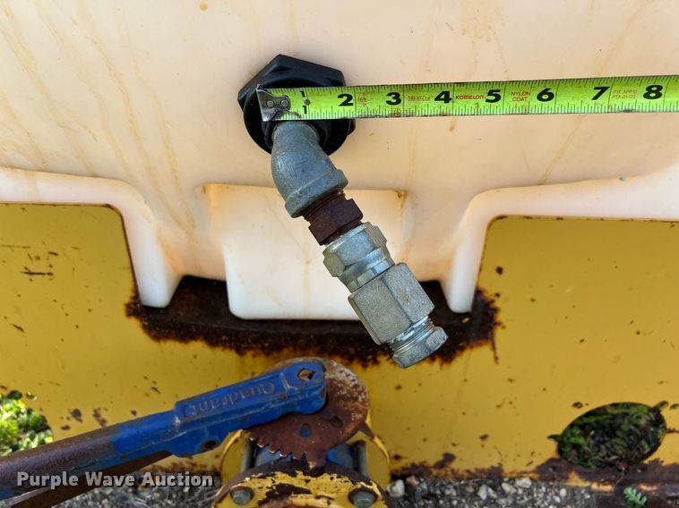 image for item KV9938 (3) Vermeer fluid mixing tanks