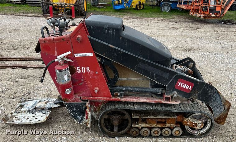 image for item KV9942 Toro Dingo TX 525  compact utility loader