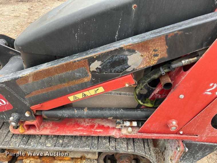 image for item KV9942 Toro Dingo TX 525  compact utility loader