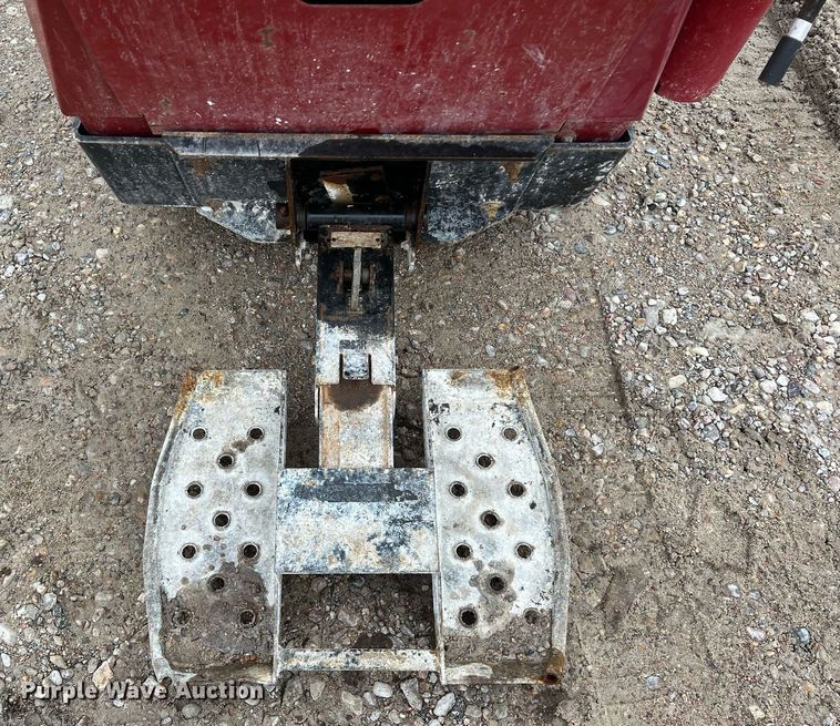 image for item KV9942 Toro Dingo TX 525  compact utility loader