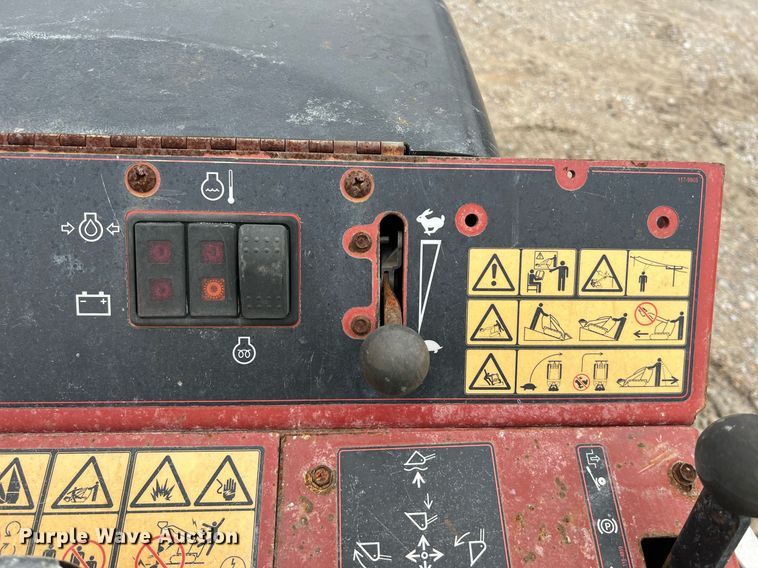 image for item KV9942 Toro Dingo TX 525  compact utility loader