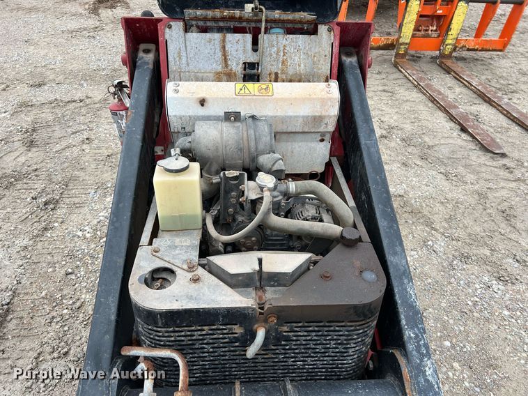 image for item KV9942 Toro Dingo TX 525  compact utility loader