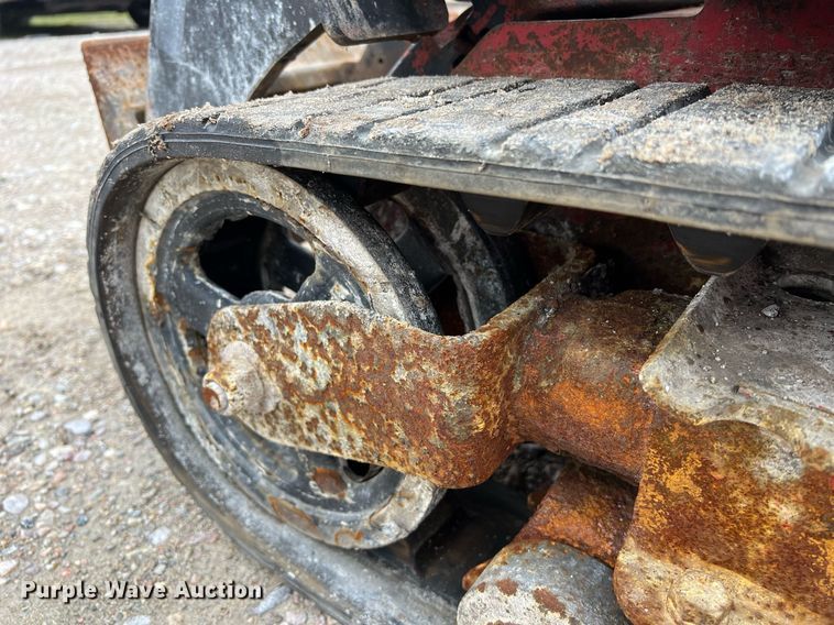 image for item KV9942 Toro Dingo TX 525  compact utility loader