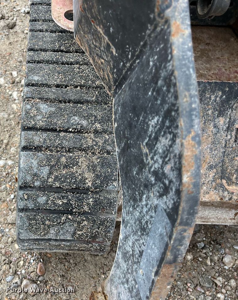 image for item KV9942 Toro Dingo TX 525  compact utility loader