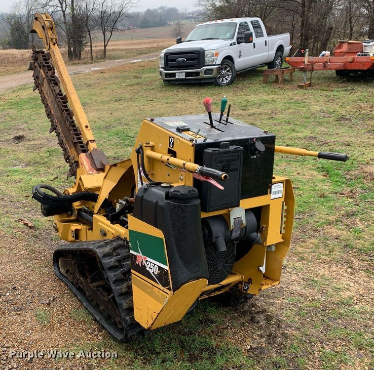 image for item KX9782 2014 Vermeer RTX250  trencher