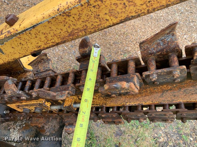 image for item KX9782 2014 Vermeer RTX250  trencher
