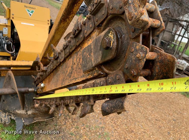image for item KX9782 2014 Vermeer RTX250  trencher