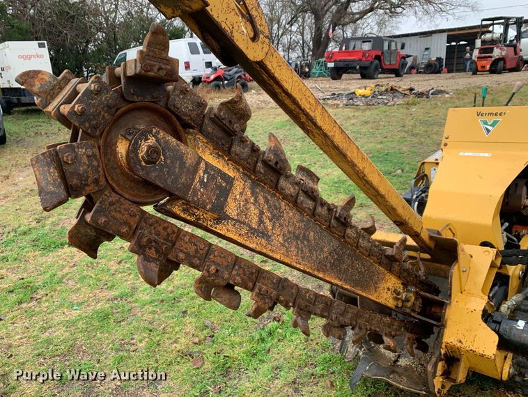 image for item KX9782 2014 Vermeer RTX250  trencher