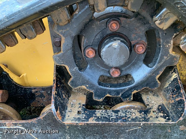 image for item KX9782 2014 Vermeer RTX250  trencher