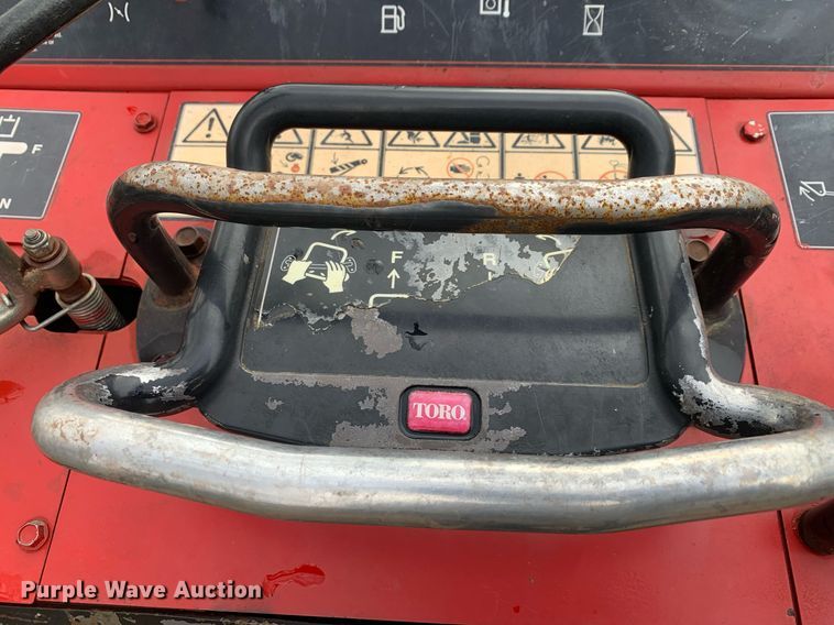 image for item KX9784 2015 Toro TX-427  compact utility loader