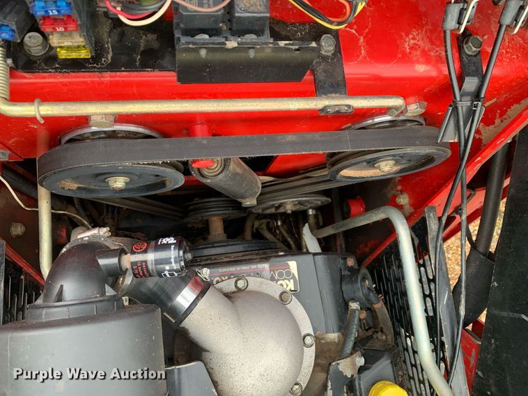 image for item KX9784 2015 Toro TX-427  compact utility loader