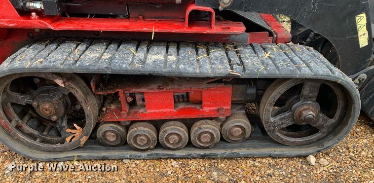 image for item KX9784 2015 Toro TX-427  compact utility loader