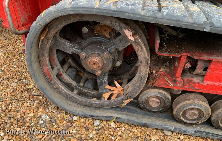 image for item KX9784 2015 Toro TX-427  compact utility loader