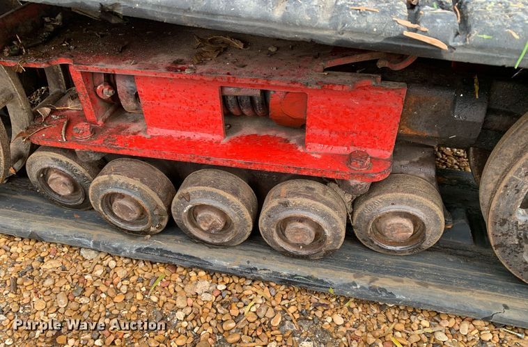 image for item KX9784 2015 Toro TX-427  compact utility loader