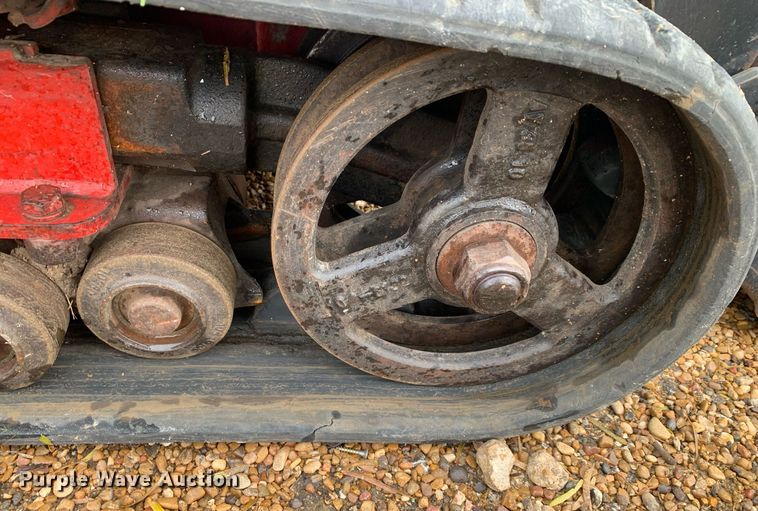 image for item KX9784 2015 Toro TX-427  compact utility loader