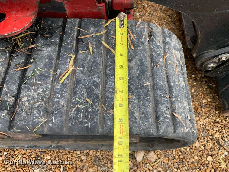 image for item KX9784 2015 Toro TX-427  compact utility loader