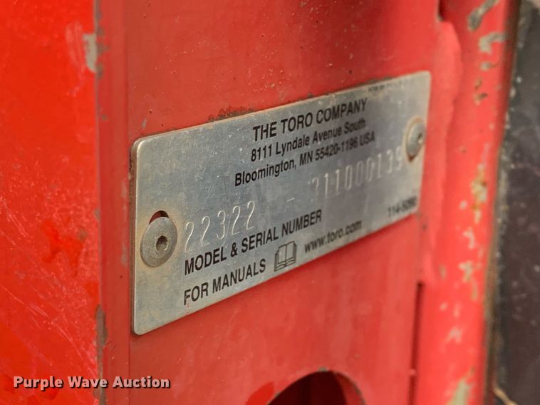 image for item KX9784 2015 Toro TX-427  compact utility loader