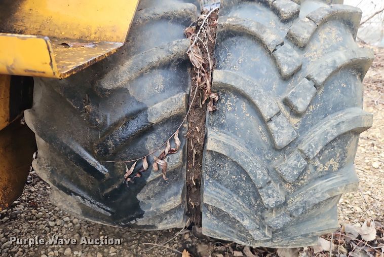 image for item LB9706 1998 Case Maxi Sneaker C  cable plow