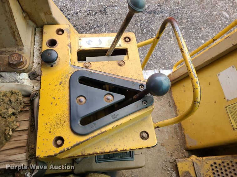 image for item LJ9449 1989 Caterpillar 943  track loader