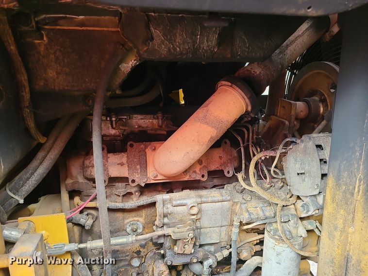 image for item LJ9449 1989 Caterpillar 943  track loader