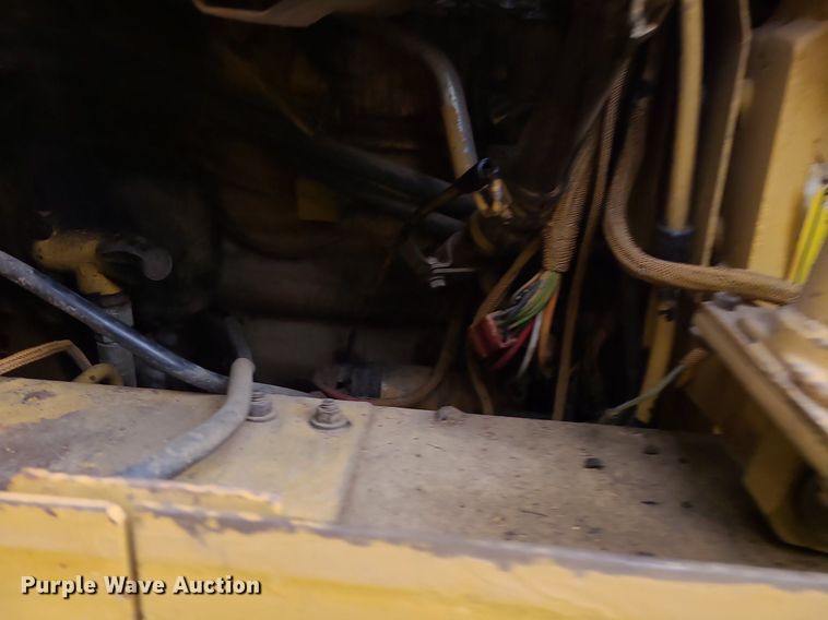 image for item LJ9449 1989 Caterpillar 943  track loader