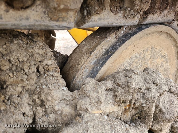 image for item LJ9449 1989 Caterpillar 943  track loader