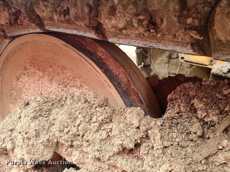 image for item LJ9449 1989 Caterpillar 943  track loader